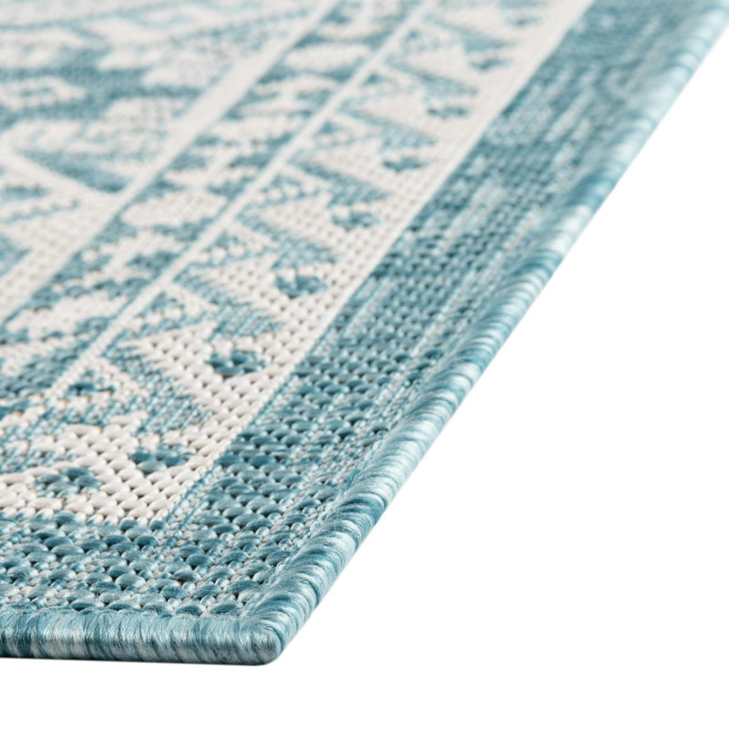 Tapis intérieur / extérieur bleu Danera, Rectangle 3 pi 3 po x 5 pi 3 po