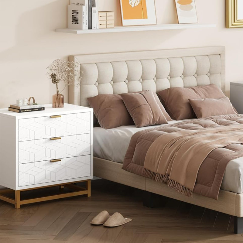 Commode 3 tiroirs, grande commode pour la chambre à coucher, commode en bois avec 3 grands tiroirs, commodes modernes avec poignées en métal doré pour le couloir