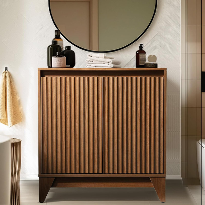 Armoire d'appoint 2 portes avec tablette réglable Stanton H 32,4 ", Noyer clair