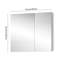 Armoire à pharmacie pour salle de bain à bords biseautés H 30 po x l 26 po, miroir haute définition, bois d'ingénierie blanc, charnières à fermeture en douceur et compartiment de rangement