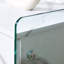 Table de chevet avec tiroirs. La surface de la planche est un autocollant en panneau de fibres à densité moyenne et les deux côtés sont en verre trempé transparent. La conception est simple et élégante, avec d'excellentes fonctions de rangement.