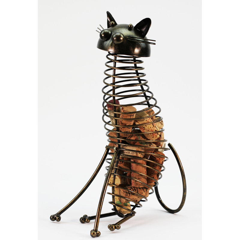 Porte-bouchons de chat en forme de bouchons de liège. Notre décor de porte-bouchons de vin ou porte-bouteilles a fière allure!