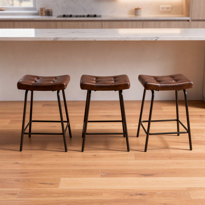Ensemble de trois chaises de bar de 23 po en similicuir brun et noir