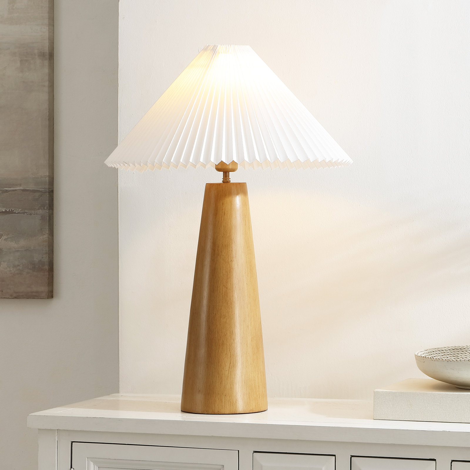 Poppy Resin Table Lamp