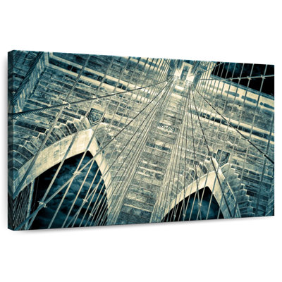 Lilie Brooklyn Bridge At An Angle