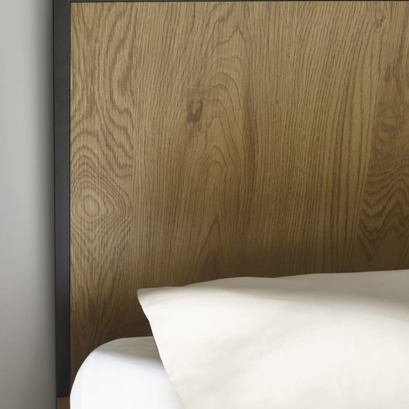 Bobie Wooden Bed Frame, King (5')
