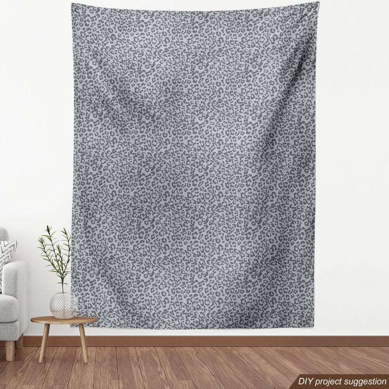 Tissu rose, H 36 po x l 58 po x P 1 po