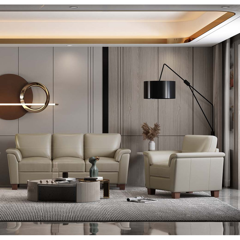 Fauteuil beige en cuir fleur