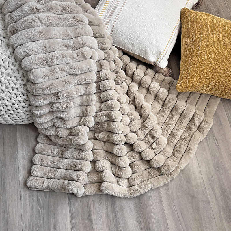 Mulliken Polyester Throw, Beige Gray