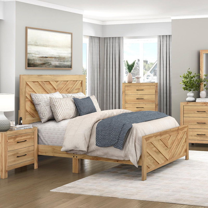 Panel Bed Chevron Pattern, California King