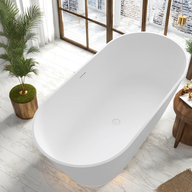 Baignoire profonde et bain tourbillon