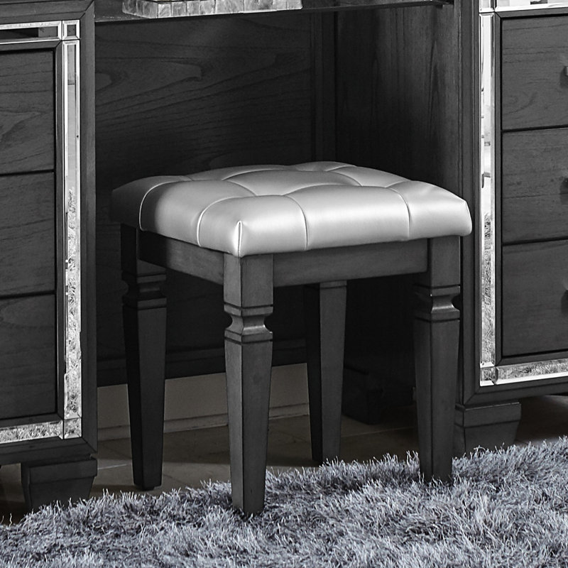 Tabouret de chambre à coucher moderne en gris avec bouton - siège en similicuir et mousse, siège de meuble-lavabo glamour en bois de taille 17 po x 19,71 po pour installation, taille, dimensions 17 po