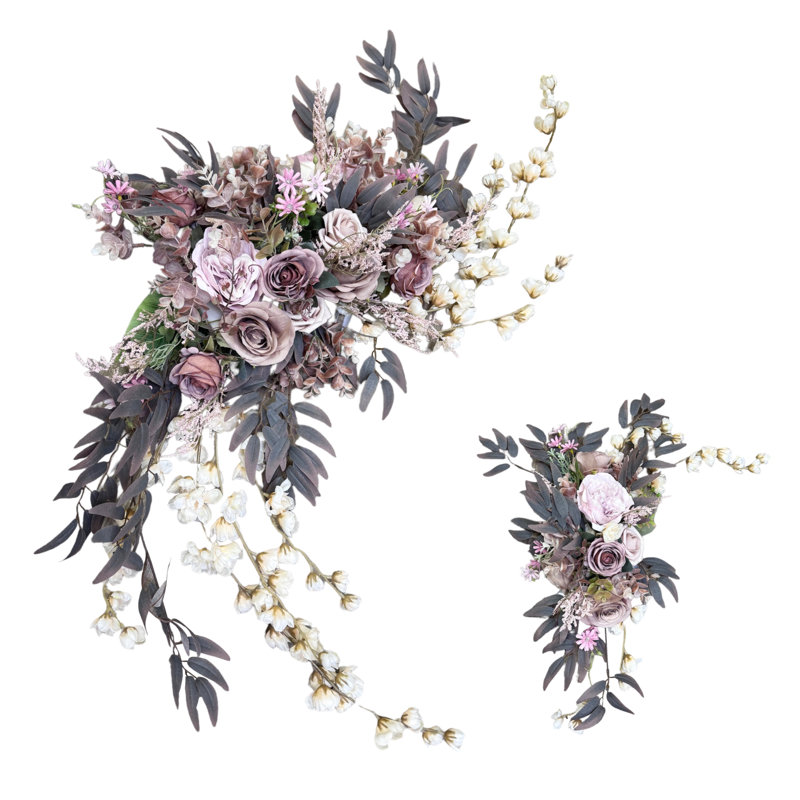 Élégant ensemble floral à arche de mariage «Dusky Blooms»