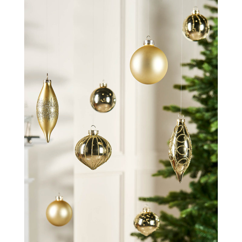 11.61cm Solid Colour Plastic / Acrylic Bauble, Pale Gold