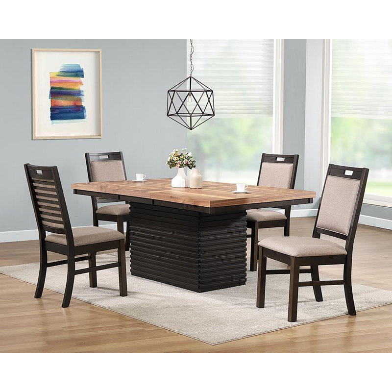 Kluesner 4 - Person Pedestal Dining Set
