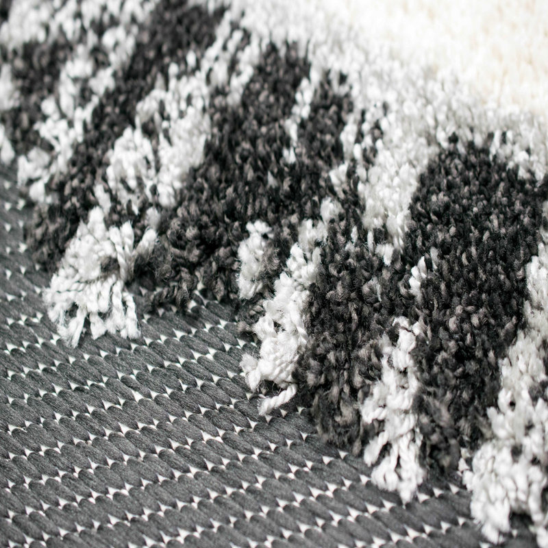 Fallston Machine Woven Black/Ivory Rug, Round 160cm