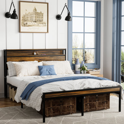 Cadre de lit Queen Size, tête de lit avec rangement, éclairage DEL, fonction de chargement, métal robuste, stable, silencieux, facile à installer, motif brun rustique, rangement, DEL, ports, structure métallique solide, silencieux, assemblage.