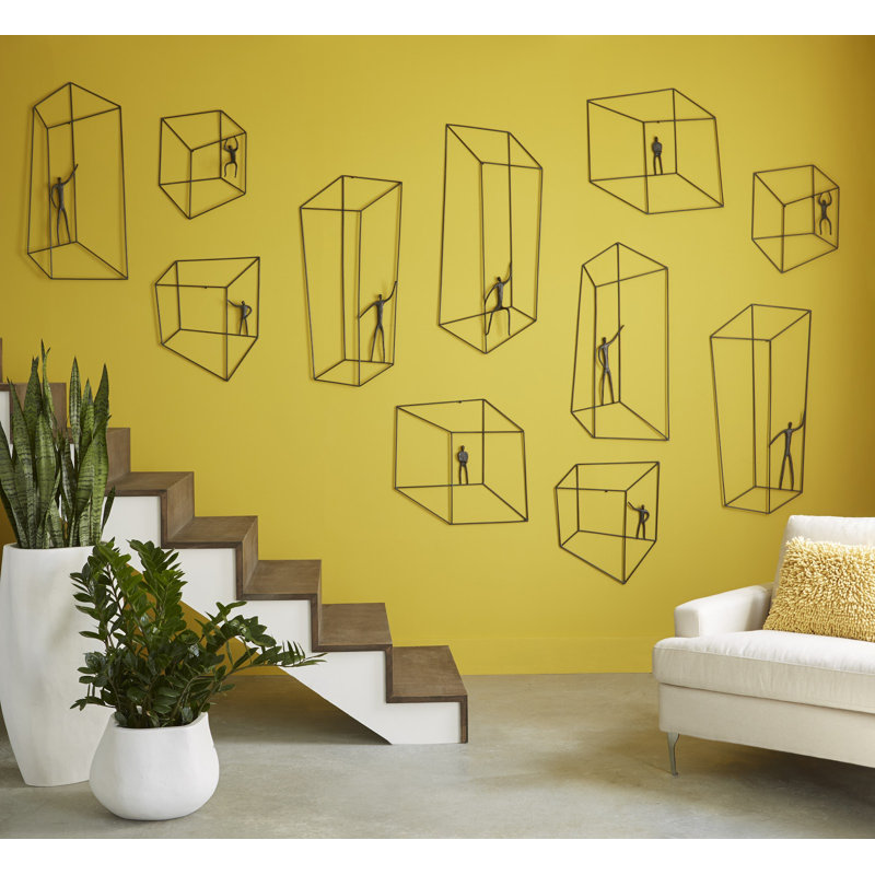Perspective Standing Left Wall Décor
