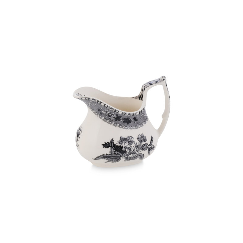 Spode Heritage Collection Creamer Camilla 8Oz.