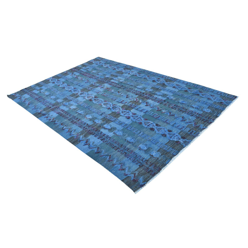 Iniguez Blue Rug