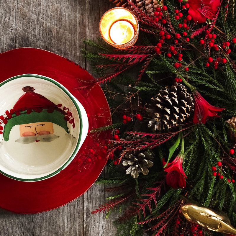 VIETRI Old St. Nick Round Earthenware Baker Bakeware