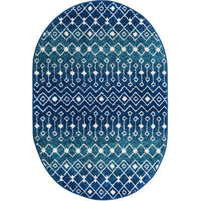 Tapis bleu / ivoire en polypropylène tissé à la machine Briehn
