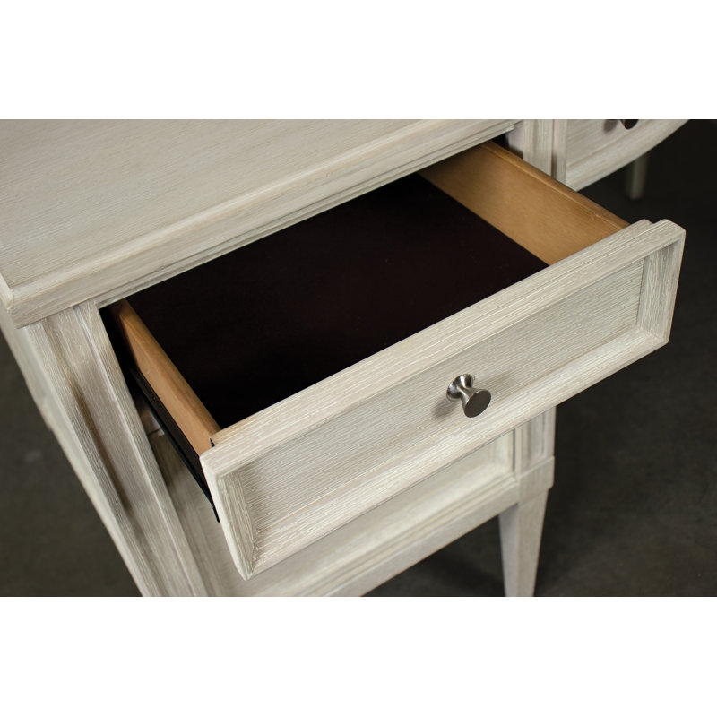Bureau Regan de 66 po