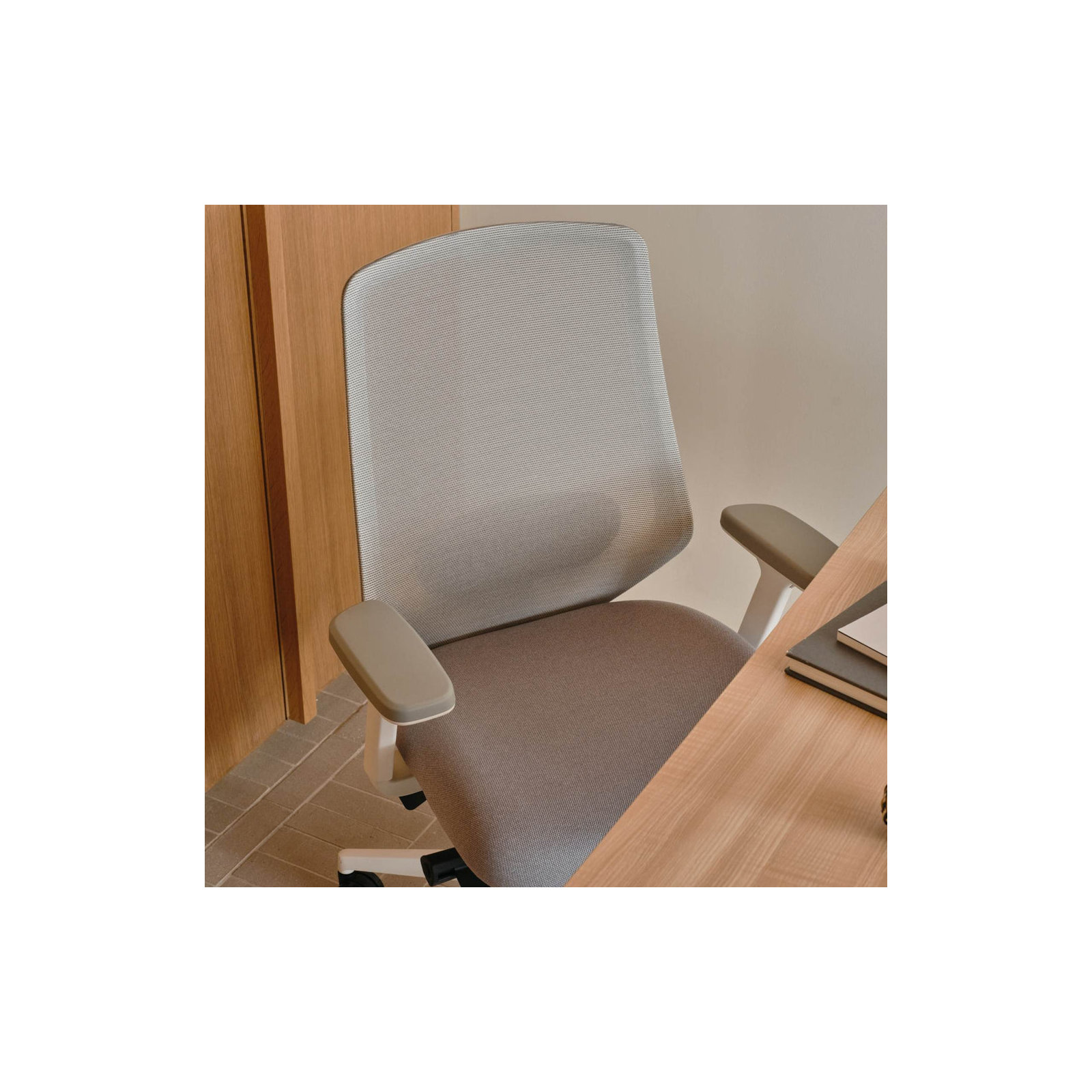 Ergonomic Chair Pro - Fabric, Mineral, White