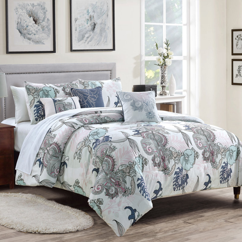 Polyester Floral Comforter, King Comforter + 5 Additional Pieces
