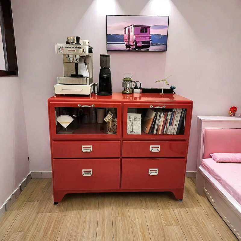 Buffet 47,24 po, Rouge