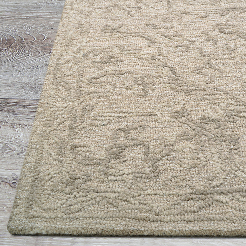 Tapis floral en laine Crissom Rosaline, Blé, Rectangle 9 pi x 12 pi