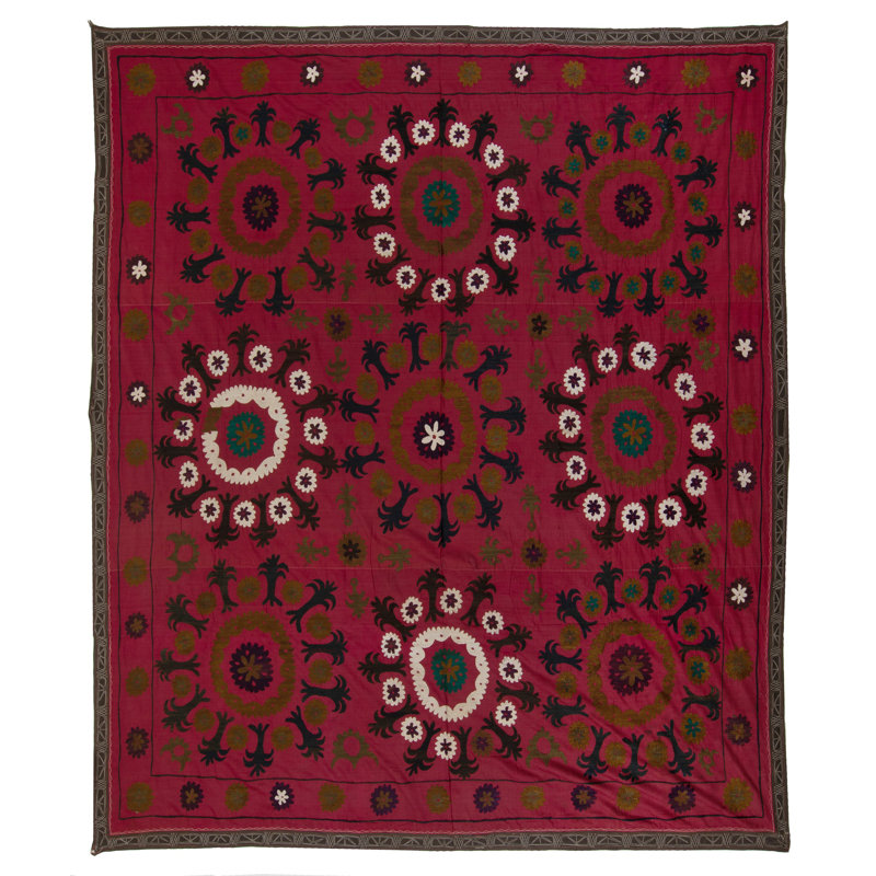 Suspension murale de 82 x 88 po. Couvre-lit en soie brodée. Jeté bourgogne rouge Nappe traditionnelle