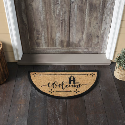 Tapis festif demi-cercle 16,5 x 33 po