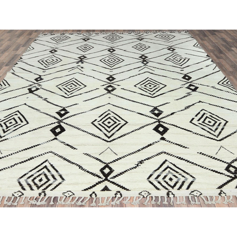 Tapis ivoire en laine New Age 10 pi x 14 pi 4 po Aschim