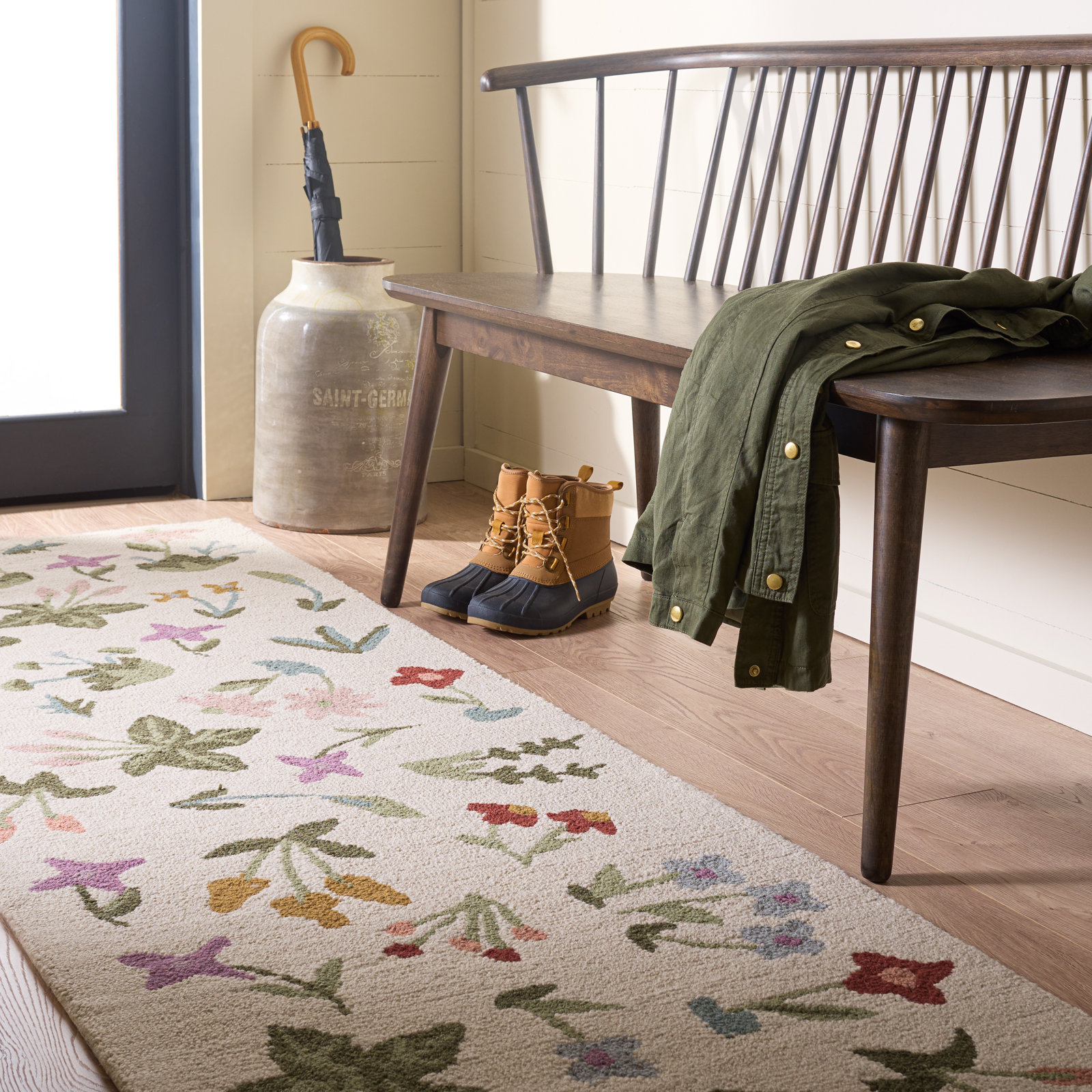 Hand-Tufted Wool Floral Outdoor Rug, Runner 2'3" x 8'