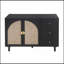 Armoire polyvalente à 2 portes et 3 tiroirs pour plusieurs pièces, rehaussant le rangement et le style.