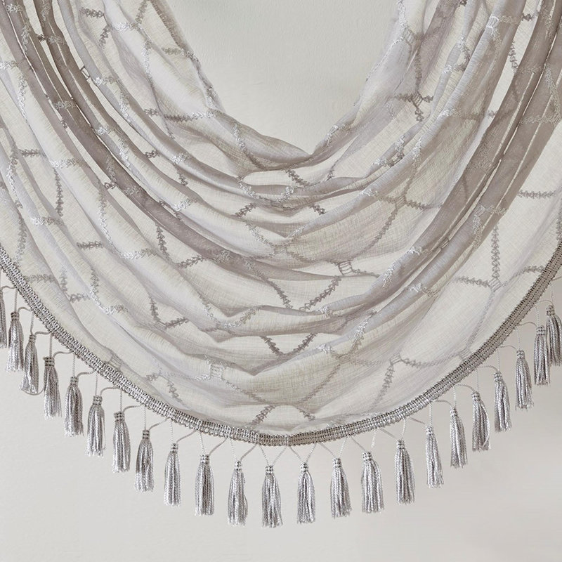 Cantonnière diamant brodée cascade diaphane, Gris