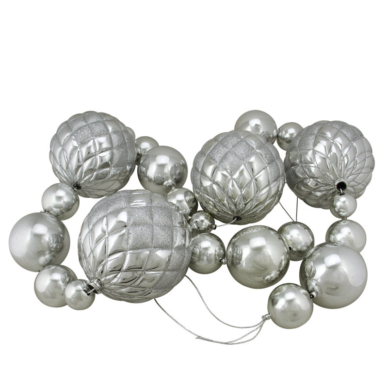 Grande guirlande boule de Noël incassable 6 pi avec accents scintillants, Argent