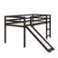 Lit mezzanine simple avec fonctions multiples, incluant une glissade-584647967