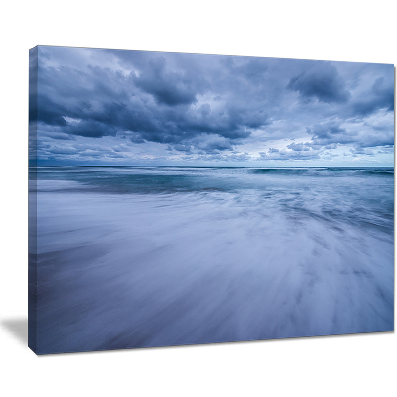 «Stormy Clouds Over Ocean», reproduction de photo sur toile tendue, H 30 po x l 40 po x P 1 po