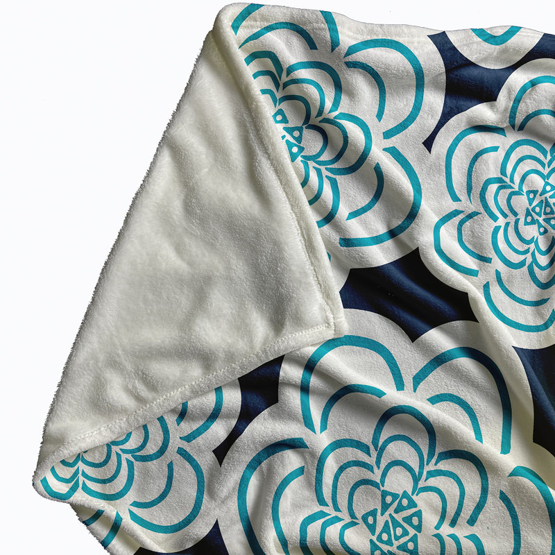 Couverture polaire Flower Power, L 30 po x L 40 po, Bleu sarcelle