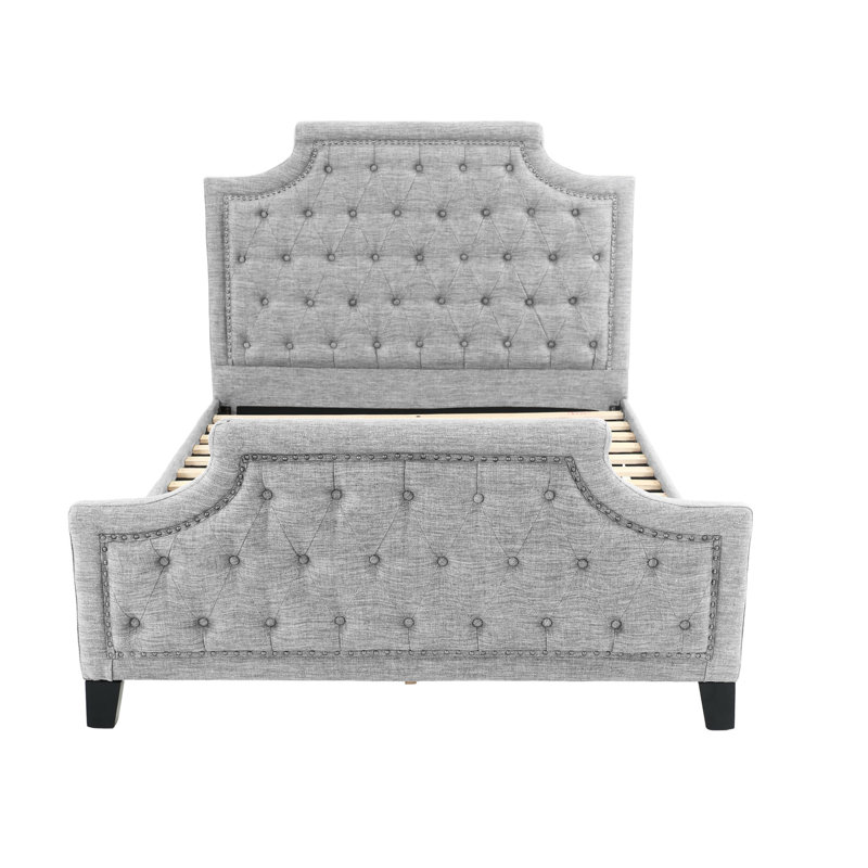 Lit gris avec structure en polyfibre confortable et tissu robuste de qualité en bois massif