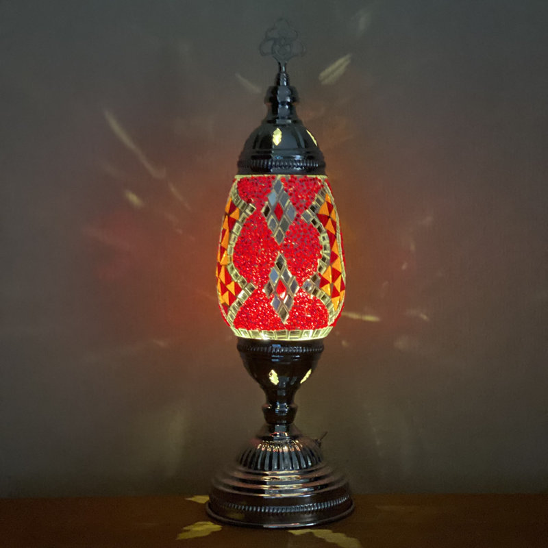 Kenney Metal Lamp