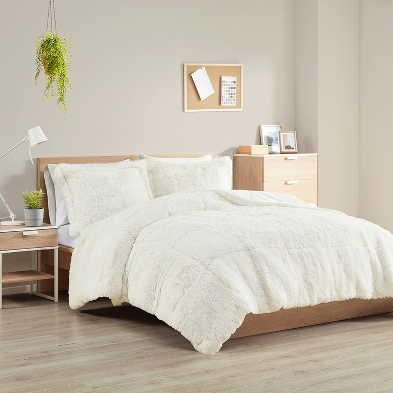 King/ King Shaggy Long Fur Comforter, , , Peaceful Ambience Lightweight And Warm