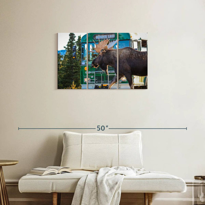 Denali Moose, 20" H x 33" W