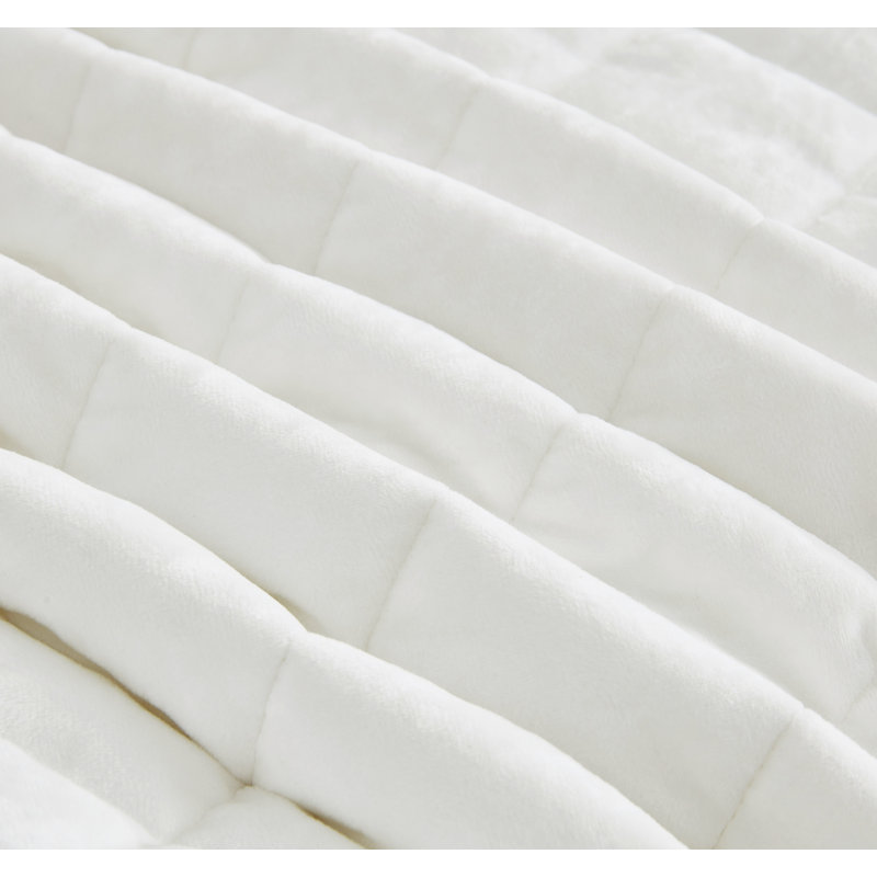 Diamond Stitch Reversible Plush Distressed Velvet Quilt Set, King Quilt + 2 King Shams, Cream White