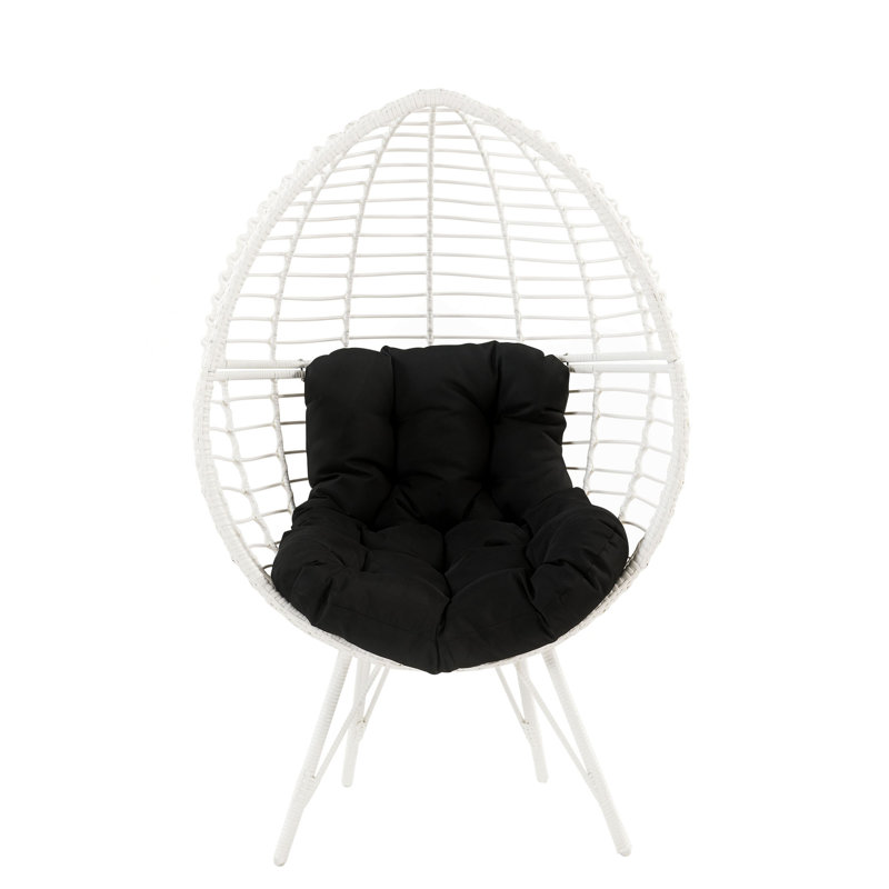 Chaise longue de patio en tissu galvanisé noir et osier blanc