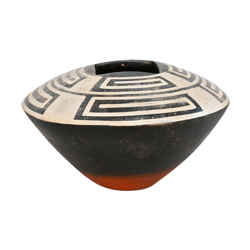 Mesa Pattern Vessel – Decorative Ceramic Bowl