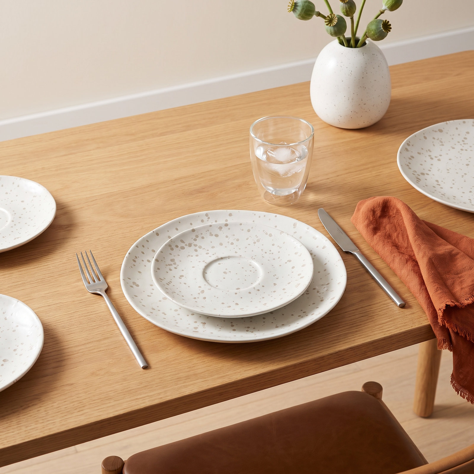 Splatter 11" Dinner Plate, Beige