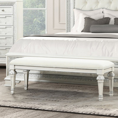 Banc traditionnel blanc crème avec capitonnage à boutons en losanges, bois de pin et bois d'ingénierie, largeur de 54 pouces pour chambre à coucher avec vestibule à boutons l 54 po